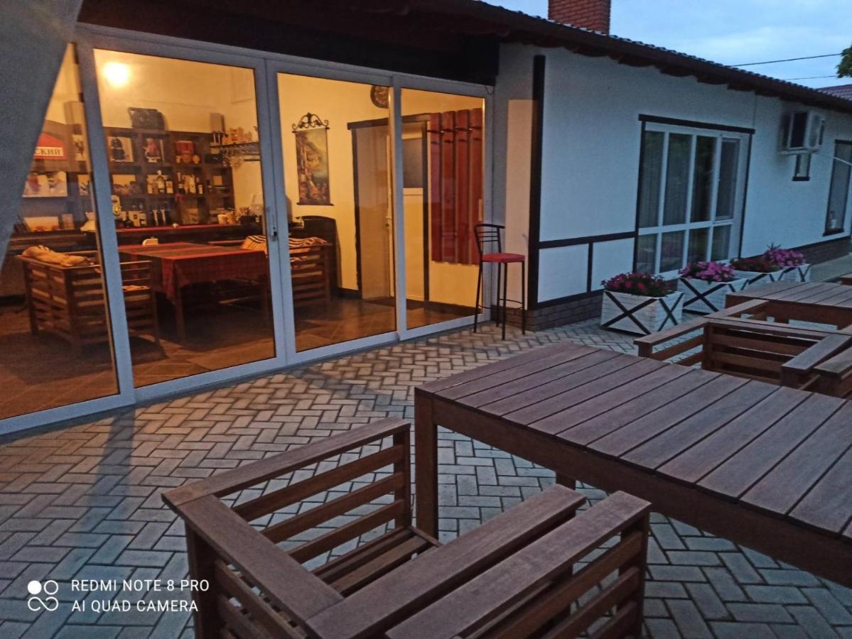 Экодом Hotel Bilhorod-Dnistrovsʼkyy Exterior foto